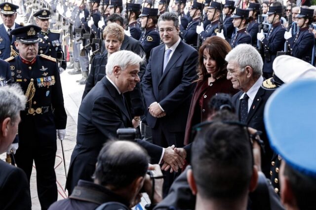 Παυλόπουλος: Ενωμένοι να αντισταθούμε σε όσους επιβουλεύονται τα εθνικά μας δίκαια