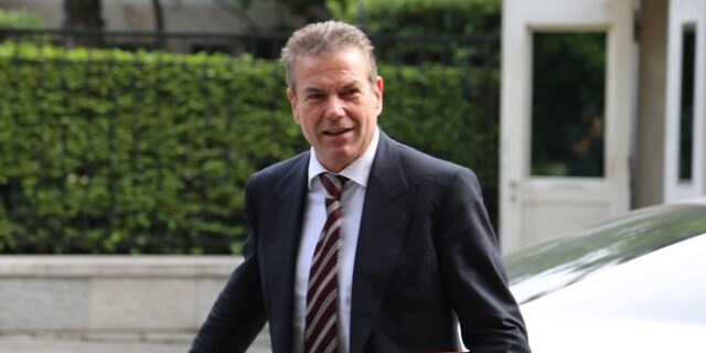 Πετρόπουλος: Η νόμιμη απασχόληση των μεταναστών, θα λύσει το δημογραφικό πρόβλημα της κοινωνικής ασφάλισης