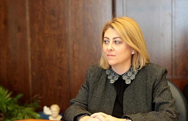 Αποπομπή της Σαββαΐδου, με βάση το νόμο περί πλημμελήματος αποφάσισε η κυβέρνηση
