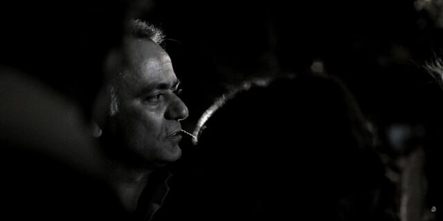 Προπηλάκισαν τον Σκουρλέτη στα Εξάρχεια