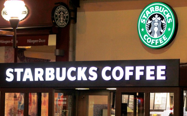 Μαρινόπουλος: Τι συμβαίνει με τα Starbucks
