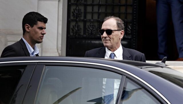 Στοιχειώνει τη διαπραγμάτευση το αδιέξοδο στα κόκκινα δάνεια