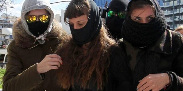 Αποφυλακίζεται η απεργός πείνας Εύη Στατήρη