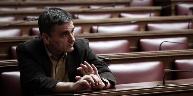 ΥΠΟΙΚ: Έρχεται νέα ρύθμιση για τα αδήλωτα εισοδήματα