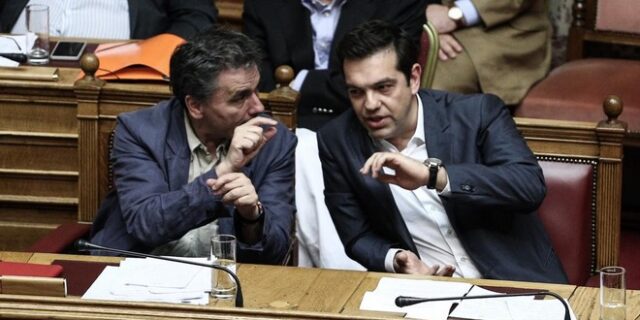 Με 154 “ναι” έναντι 140 “όχι” υπερψηφίστηκε το πολυνομοσχέδιο