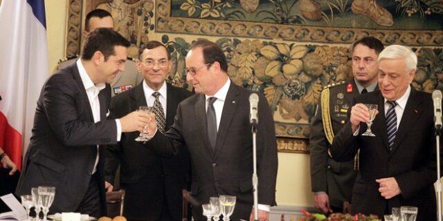 Ολάντ σε Τσίπρα: Κάνατε επιλογή υπευθυνότητας. Τώρα πρέπει να υπάρξει πρόοδος όσον αφορά το δημόσιο χρέος