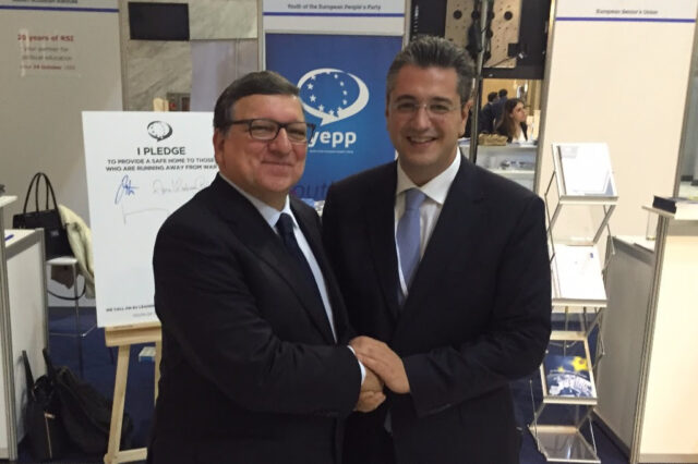 Ευρωπαϊκές επαφές Τζιτζικώστα και ευχές στον υποψήφιο αντιπρόεδρο του ΕΛΚ, Χαν