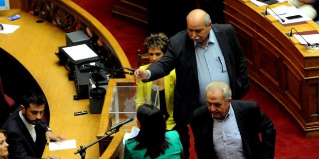 Ο Νίκος Βούτσης νέος πρόεδρος της Βουλής με 181 ψήφους