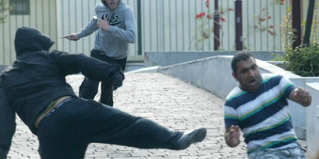 Μία εικόνα 1000 λέξεις: Ό,τι κινείται σφάζεται