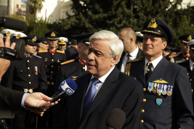 Παυλόπουλος: Οι Ένοπλες Δυνάμεις υπερασπίζονται τα κυριαρχικώς καθοριζόμενα από εμάς σύνορα μας