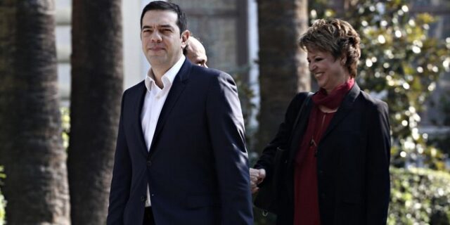 Συναίνεση για το ασφαλιστικό ψάχνει ο Τσίπρας
