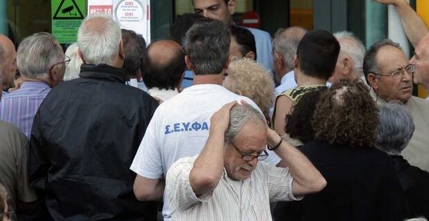 H πρόταση Κατρούγκαλου για τις συντάξεις. Τι προβλέπει για ΕΚΑΣ και επικουρικές
