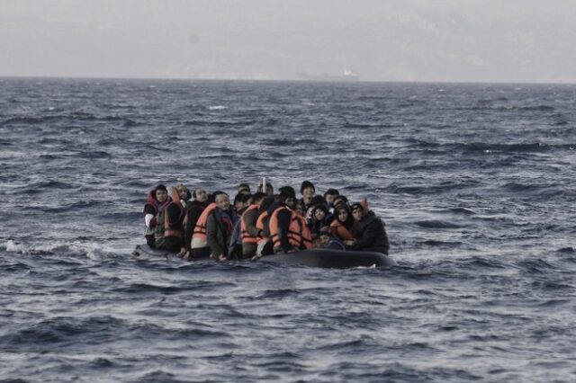 Καστελόριζο: Σύροι διακινητές πλάκωσαν στο ξύλο τον μοναδικό αστυνομικό που τους φρουρούσε και απέδρασαν
