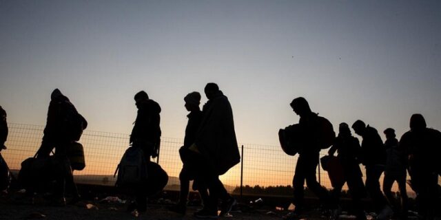 Κλειστή η ουδέτερη ζώνη Ελλάδας – ΠΓΔΜ. ‘Βουλιάζει’ ήδη ο καταυλισμός προσφύγων