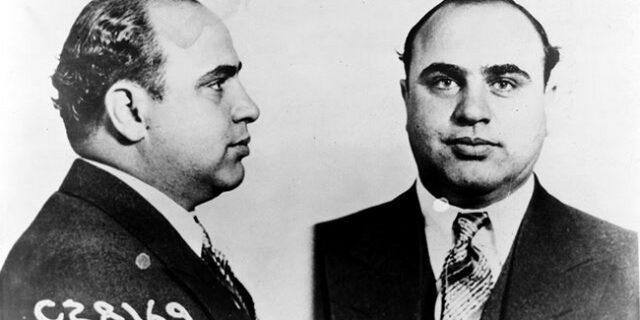 Μηχανή του Χρόνου: Όταν μαφιόζοι του Αλ Καπόνε έριξαν πλαστά χαρτονομίσματα στην αγορά της Αθήνας