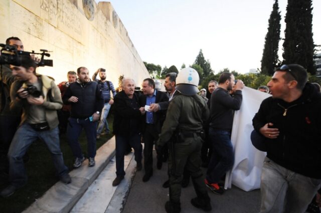 Ξυλοδαρμός Κουμουτσάκου: Έληξε το αυτόφωρο. Εμφανίστηκαν οι δράστες