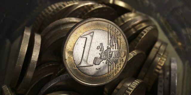 Έρχονται οι αυτόματες ρυθμίσεις για όλα τα δάνεια. Πως θα ‘γκρουπάρονται’ οι δανειολήπτες