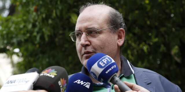 Στην αντεπίθεση ο Ν. Φίλης μετά τις αντιδράσεις περί Γενοκτονίας: Καθημερινά αναζωπυρώνεται ο εθνικιστικός λόγος