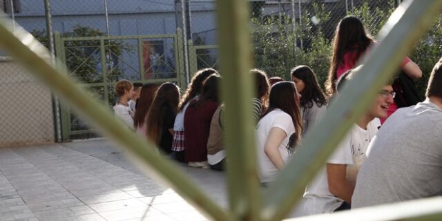 Την Πέμπτη στη βουλή η τροπολογία για την αναστολή του ΦΠΑ στην ιδιωτική εκπαίδευση
