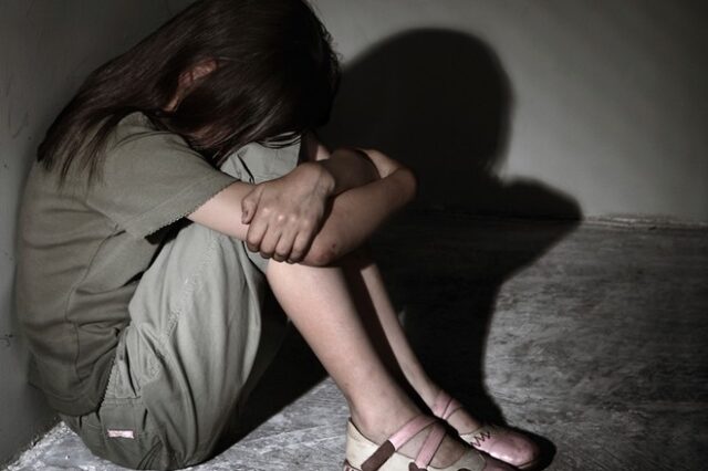 Συνελήφθη παιδόφιλος στο Κερατσίνι για κατά συρροή ασέλγεια σε βάρος παιδιών