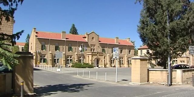 Σοκ στην Κύπρο: Παππούς βίαζε την εγγονή του μαζί με τον ανήλικο αδελφό της