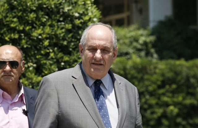 Κουίκ για την επίθεση στην οικία Φλαμπουράρη: Στοχοποιούν όλα τα μέλη του υπουργικού συμβουλίου
