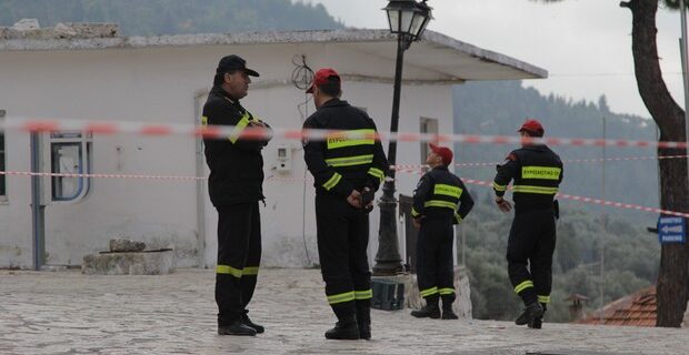 Λευκάδα: Εκκενώθηκε το νοσοκομείο λόγω μετασεισμών. Η εκκλησία έγινε ιατρείο