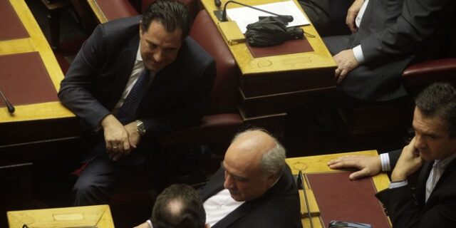 Δύο γραμμές στη ΝΔ για τις καταγγελίες Πανούση