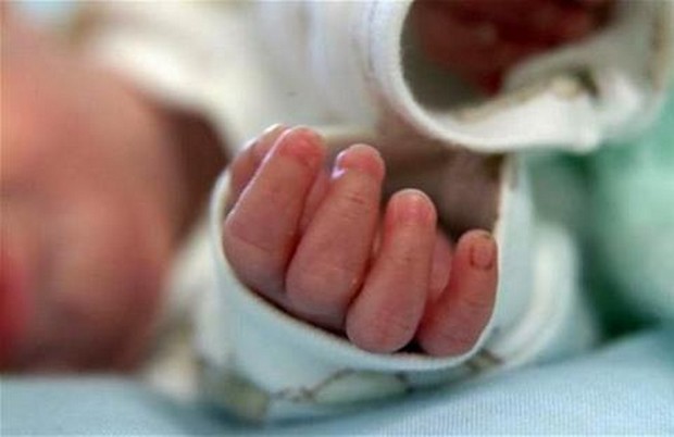 Νεαρή πρόσφυγας από τη Συρία γέννησε στο νοσοκομείο της Λάρισας