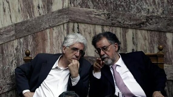 Απάντηση Πανούση: Σιγά μην κλάψω, σιγά μη φοβηθώ τις ‘τρακατρούκες’ των ‘χρήσιμων ηλιθίων’