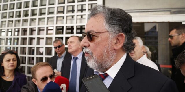 Αναδίπλωση Πανούση στη Βουλή για ΣΥΡΙΖΑ- τρομοκρατία