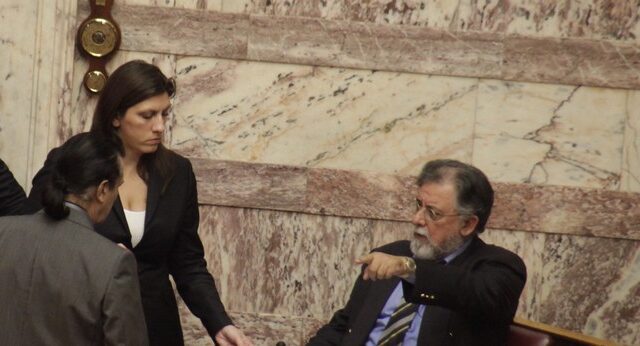 Ο ‘ιδιόμορφος’ Πανούσης, η ‘τρελή’ Ζωή και ο ‘νάρκισσος’ Βαρουφάκης