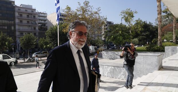 Συνεχίζεται αύριο η κατάθεση Πανούση