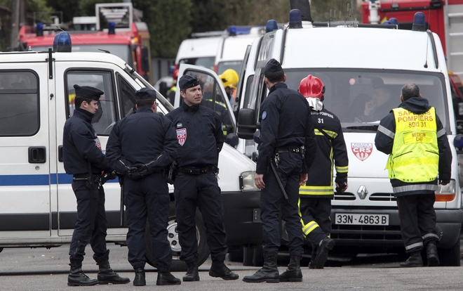 Πληροφορίες για άλλα δύο ύποπτα άτομα ζήτησαν οι γαλλικές από τις ελληνικές Αρχές