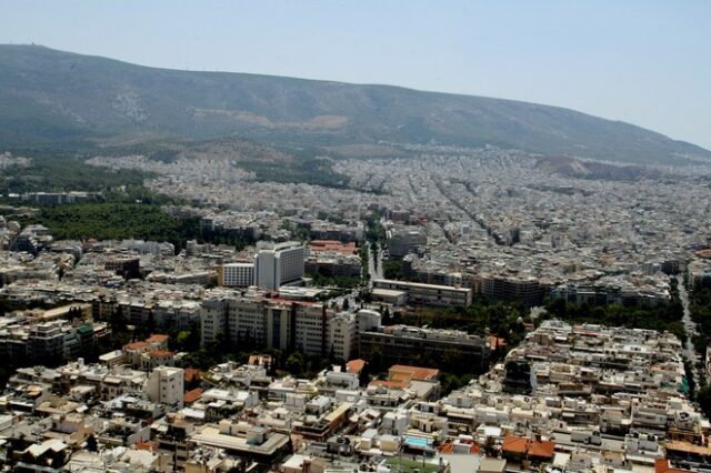 Μασάζ στους βουλευτές του ΣΥΡΙΖΑ για τους πλειστηριασμούς: Προέχει η ανακεφαλαιοποίηση, προστατεύονται όσοι πραγματικά αδυνατούν