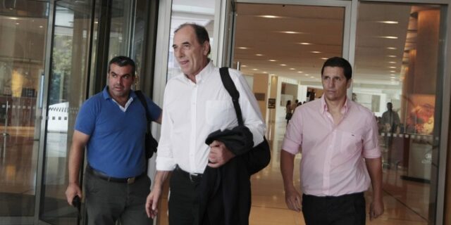 Σκληρό μπρα ντε φερ για 100 και… 12 δόσεις. Νέα εμπόδια στη διαπραγμάτευση εγείρουν οι δανειστές