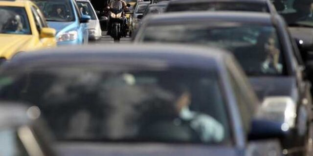 Ποτάμι: Κατά των νέων τελών κυκλοφορίας, υπέρ της επιβολής βινιέτας
