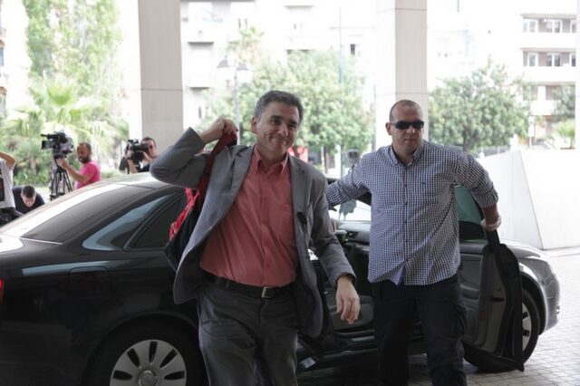 Η μάχη των επτά ημερών για την εκταμίευση της δόσης