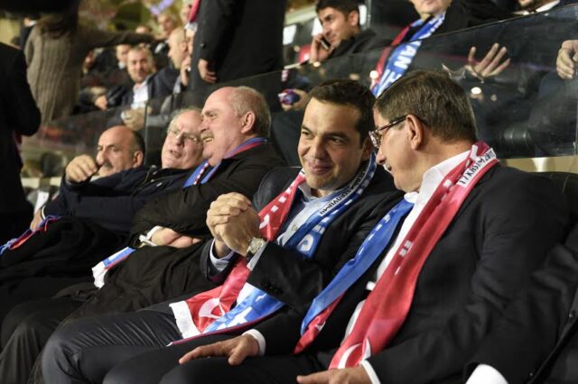 Ο πραγματικός αγώνας Ελλάδας – Τουρκίας. LIVE οι δηλώσεις Τσίπρα-Νταβούτογλου