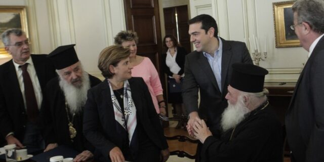 Περιφερειάρχης Β. Αιγαίου για το προσφυγικό: ‘Η ένταση του προβλήματος μας έχει ξεπεράσει’