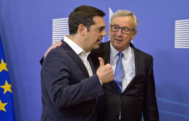 Ο Γιούνκερ επαναφέρει το θέμα ‘κοινής ακτοφυλακής’ στο Αιγαίο: Οι Τούρκοι συμφωνούν, οι Έλληνες όχι. Πού ζούμε;