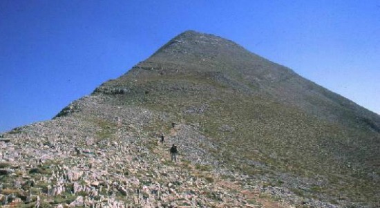 Μηχανή του Χρόνου: Στην Ελλάδα υπάρχουν πυραμίδες. Τι, δεν το ξέρατε;