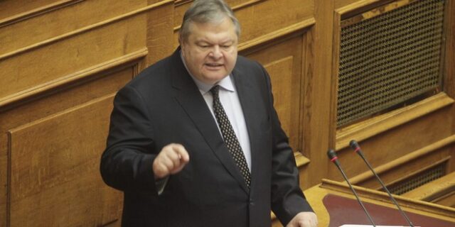 Ασταθή χαρακτηρίζει την κυβερνητική πλειοψηφία ο Βενιζέλος