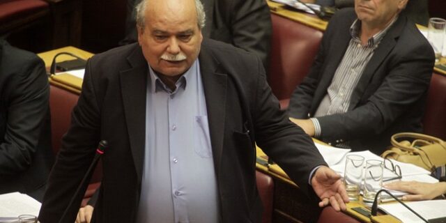 Βούτσης: Ο Σούλτς χαρακτηρίζει ‘αρρωστημένους εγκεφάλους’ όσους πιέζουν για τα δάνεια