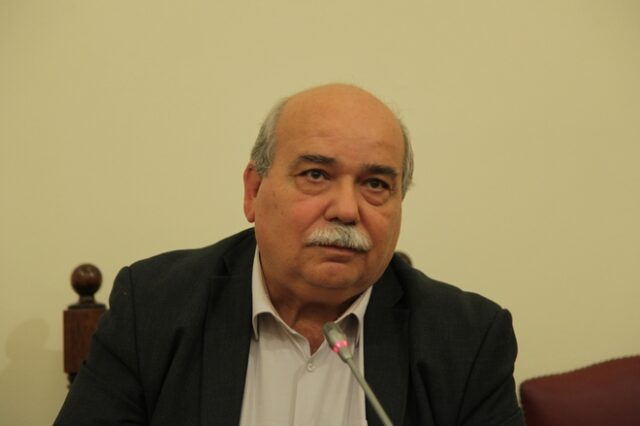 Ο Βούτσης δεν κάνει το χατήρι των δικαστικών: Θα αναρτώνται όλα τα πόθεν έσχες