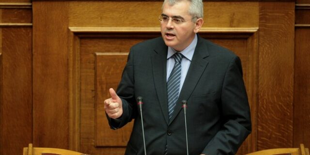 Έστω και τώρα να διορθωθεί η φορολόγηση στο κρασί, ζητά ο Χαρακόπουλος