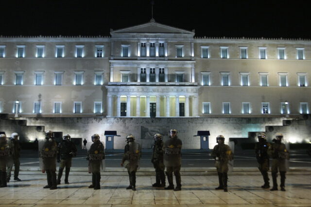 Συναγερμός στη Βουλή από ένα drone. Συνελήφθη 32χρονος