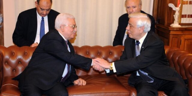 Συνάντηση Παυλόπουλου με τον Παλαιστίνιο πρόεδρο Μαχμούτ Αμπάς