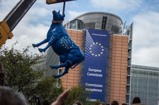Μπλόκο στην ενίσχυση χιλιάδων Ελλήνων αγροτών