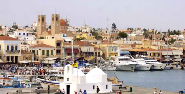 Σκότωσαν θεία και ανιψιό και έβαλαν φωτιά στο σπίτι για να εξαφανίσουν τα ίχνη τους